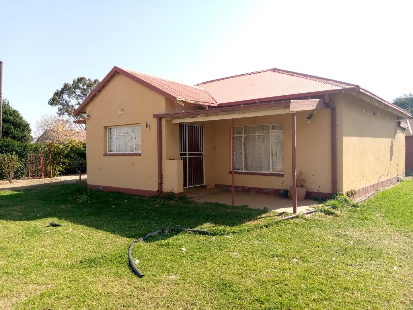 3 Bedroom House for sale in Makwassie P24114488394