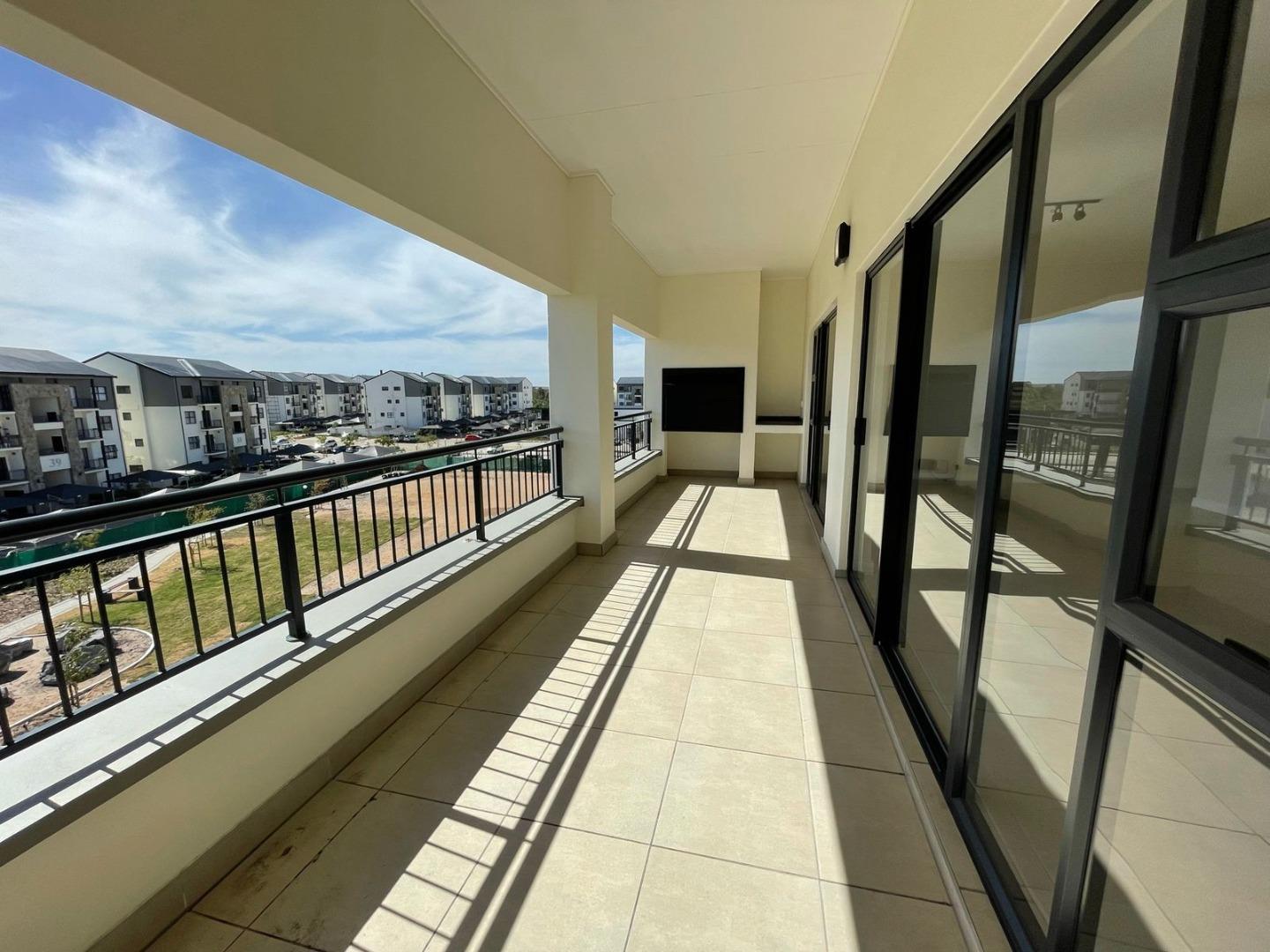 Sandown, Blouberg Property Apartments / flats to rent in Sandown