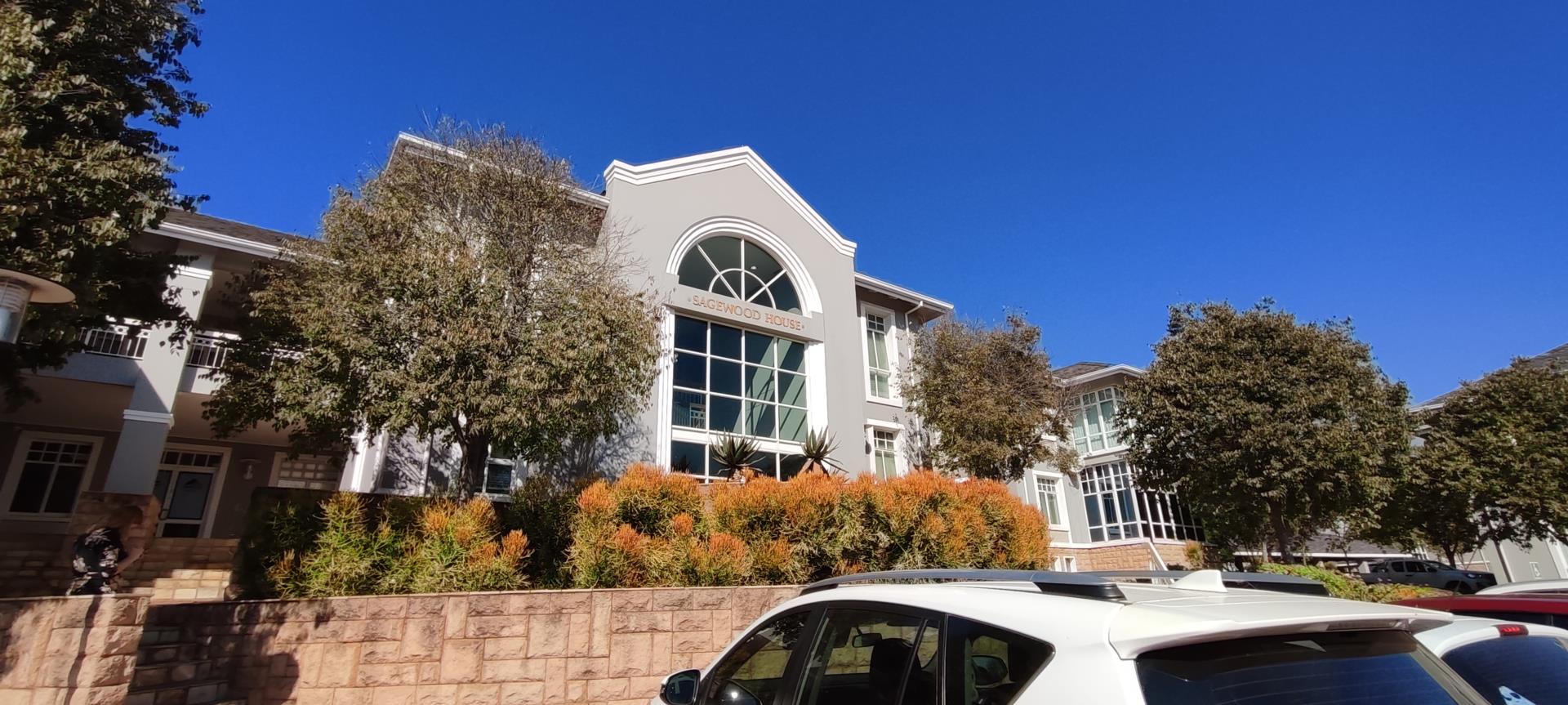 Commercial property to rent in Lynnwood Ridge 284 Lizjohn Street