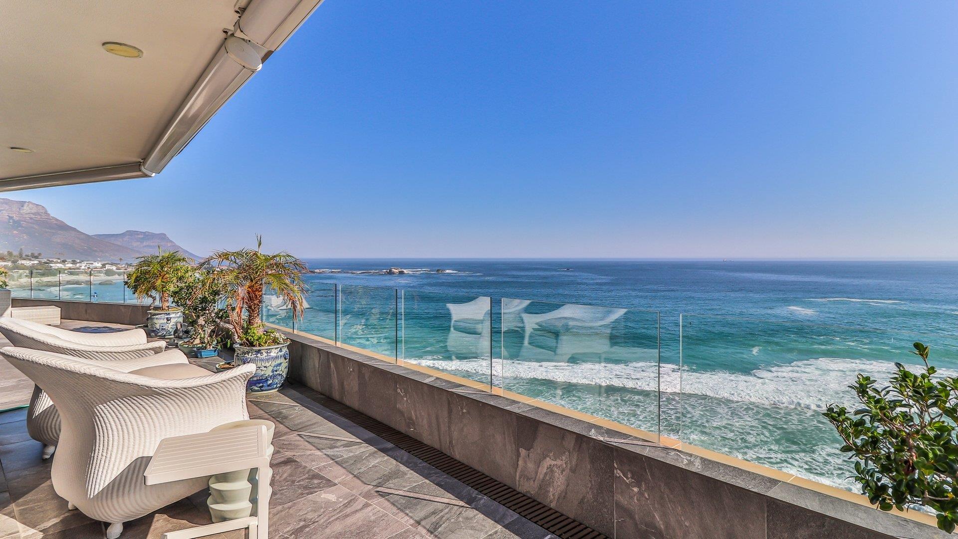 Clifton, Cape Town Property Apartments / flats to rent in Clifton