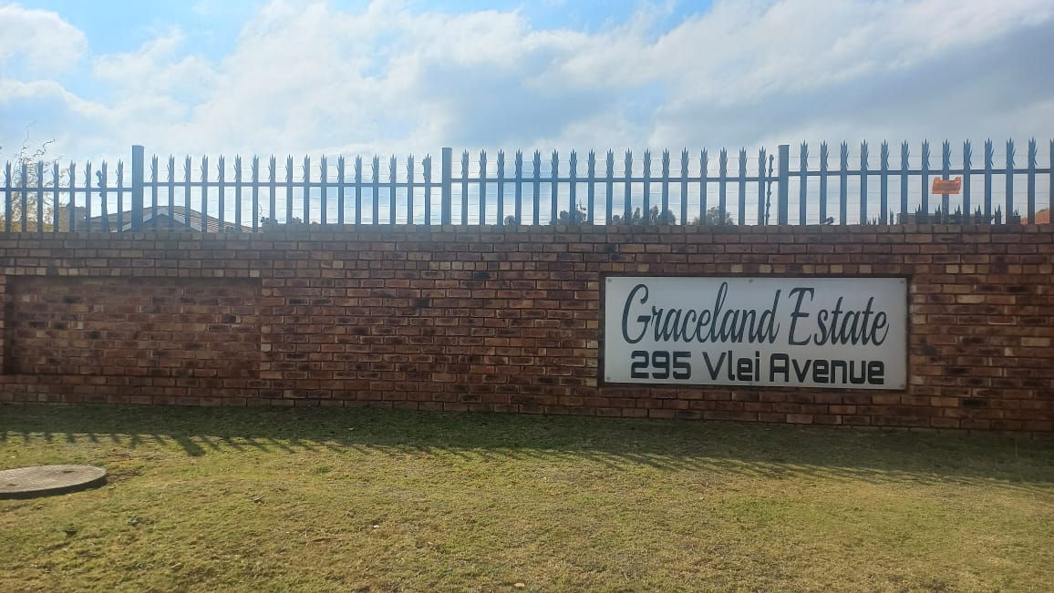 2 Bedroom Apartment / flat to rent in Pomona P24114489447