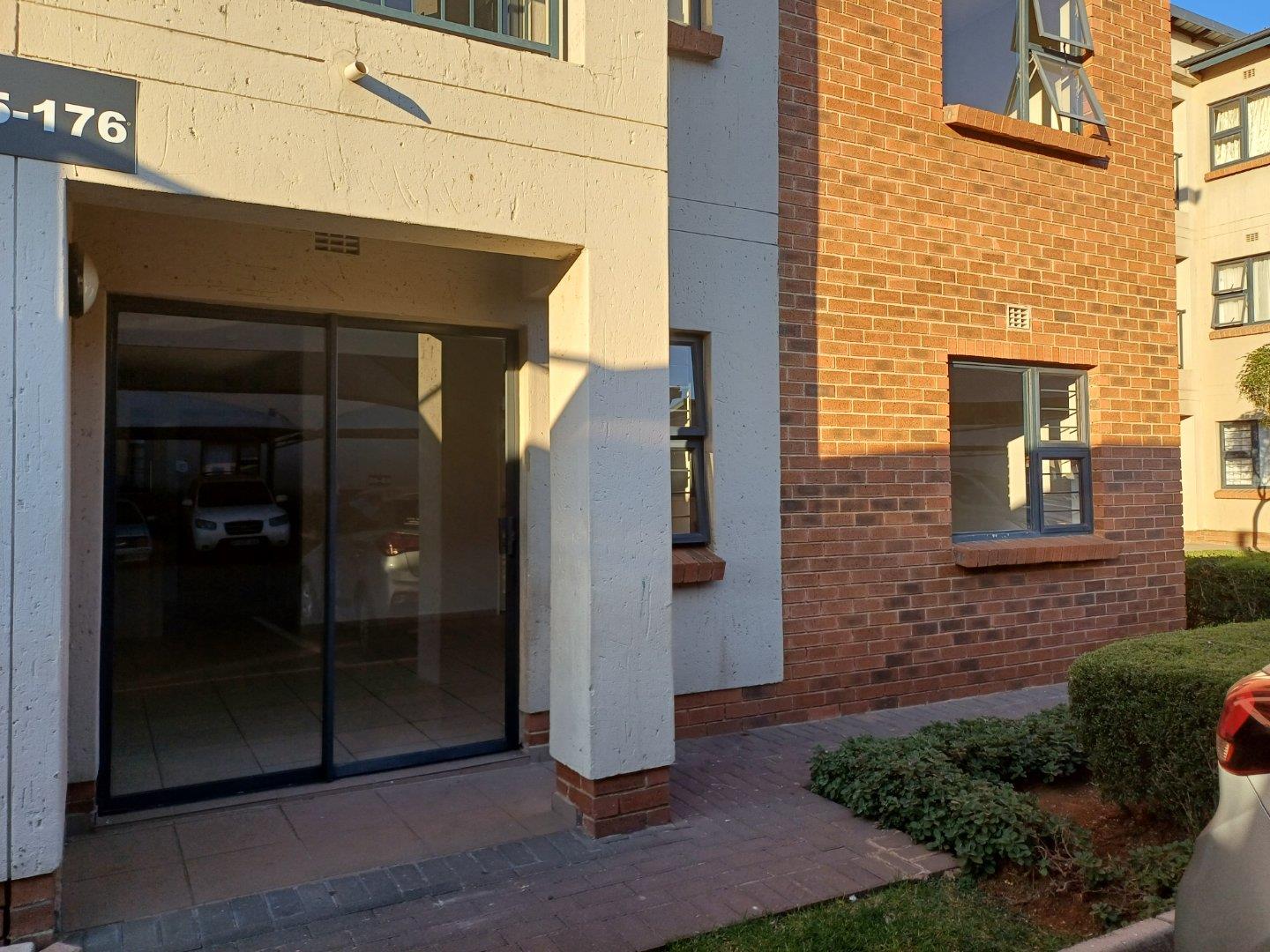 Ravenswood Property Apartments / flats to rent in Ravenswood