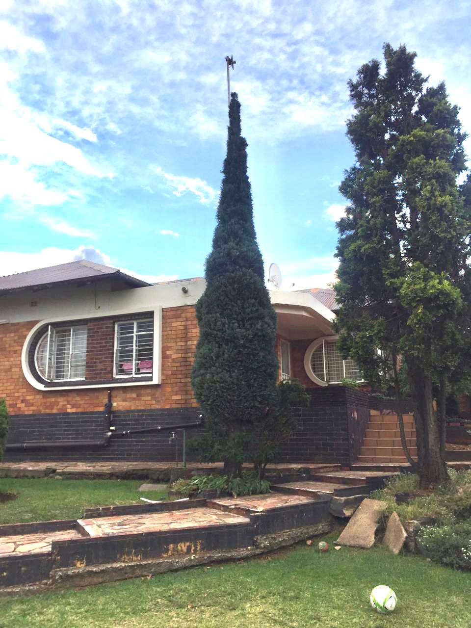 House for sale in Mayfair West P24114491249