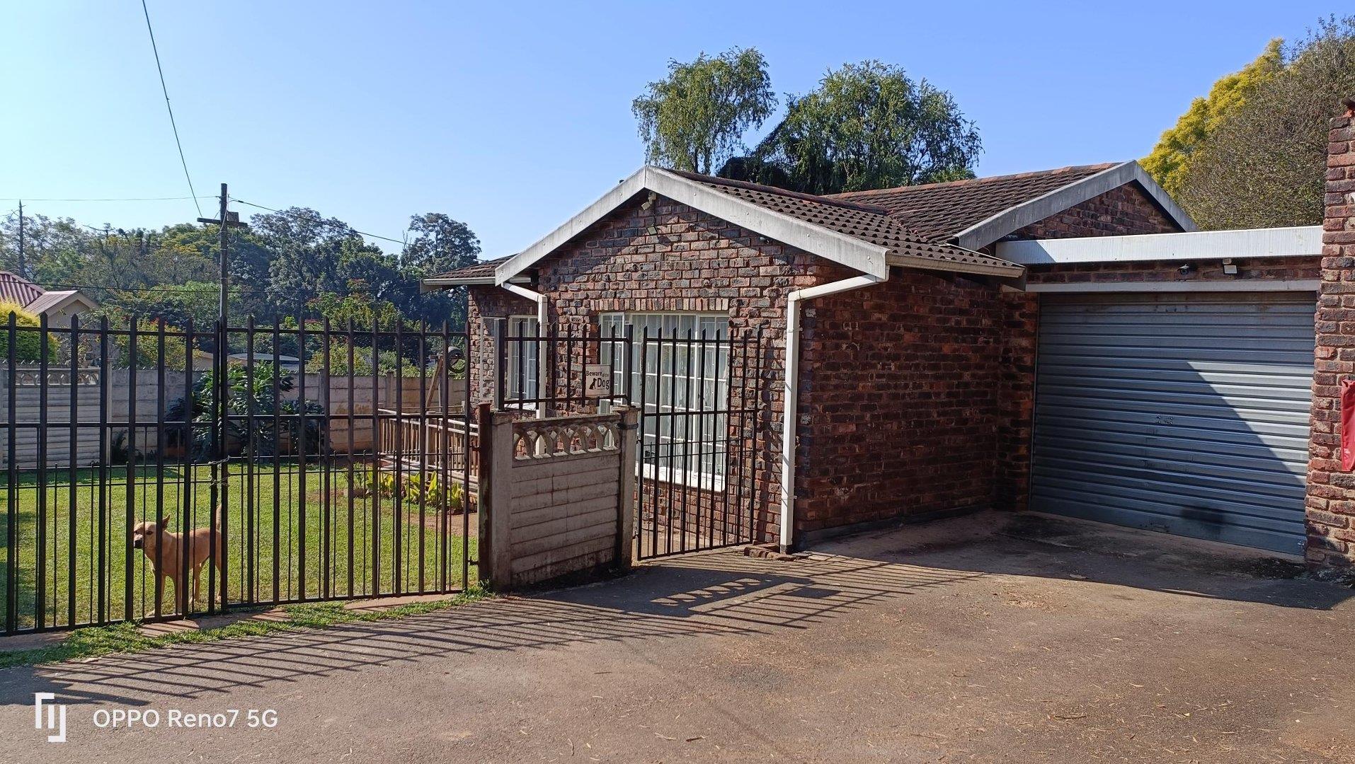 2 Bedroom Townhouse to rent in Prestbury P24114494469