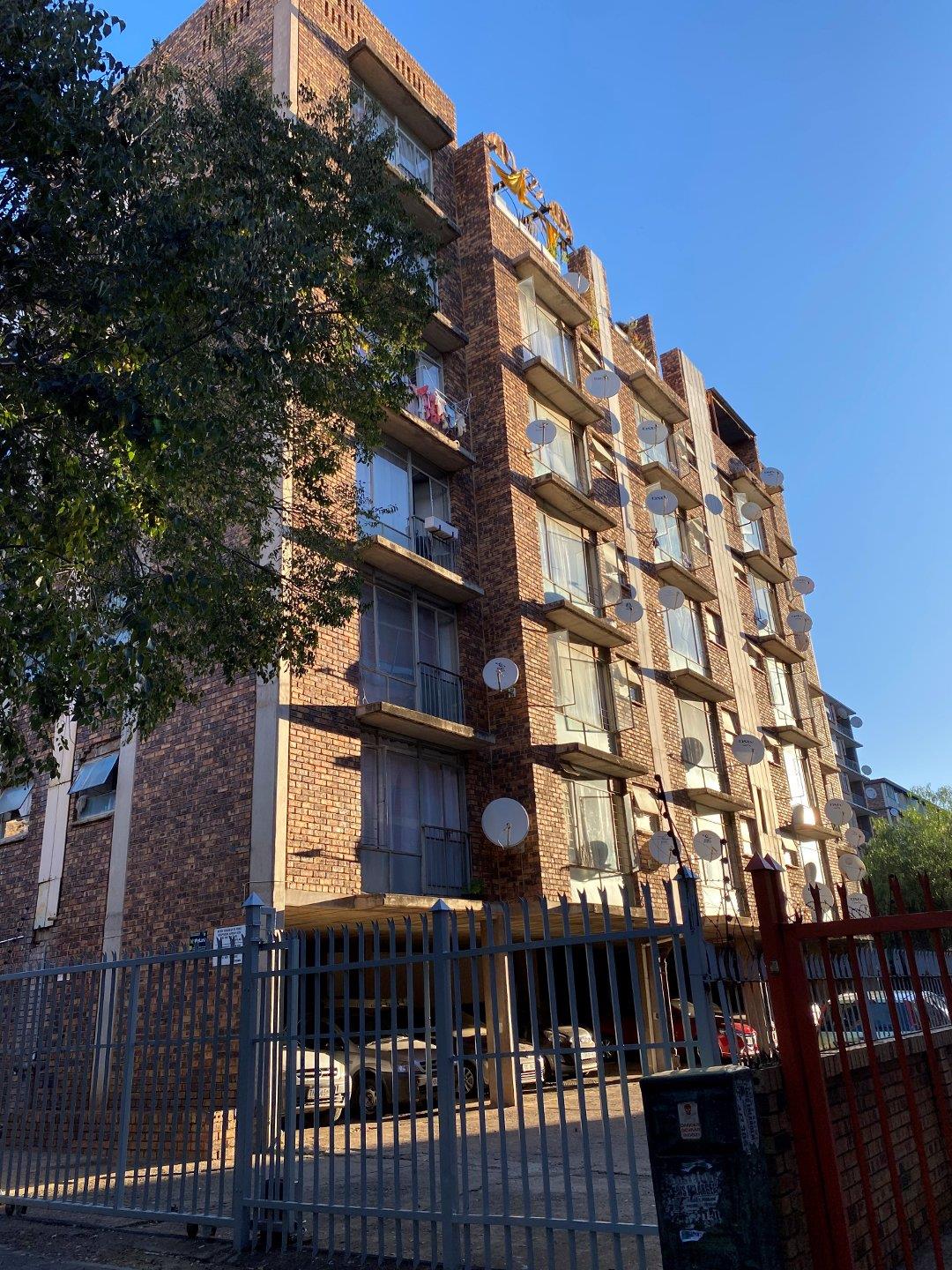 3 Bedroom Apartment / flat for sale in Sunnyside P24114495354