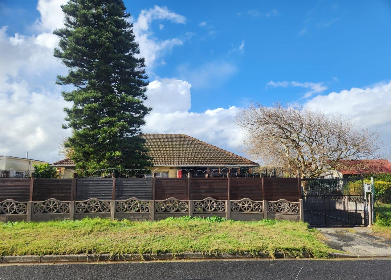 Parkwood, Cape Town Property Property and houses for sale in Parkwood