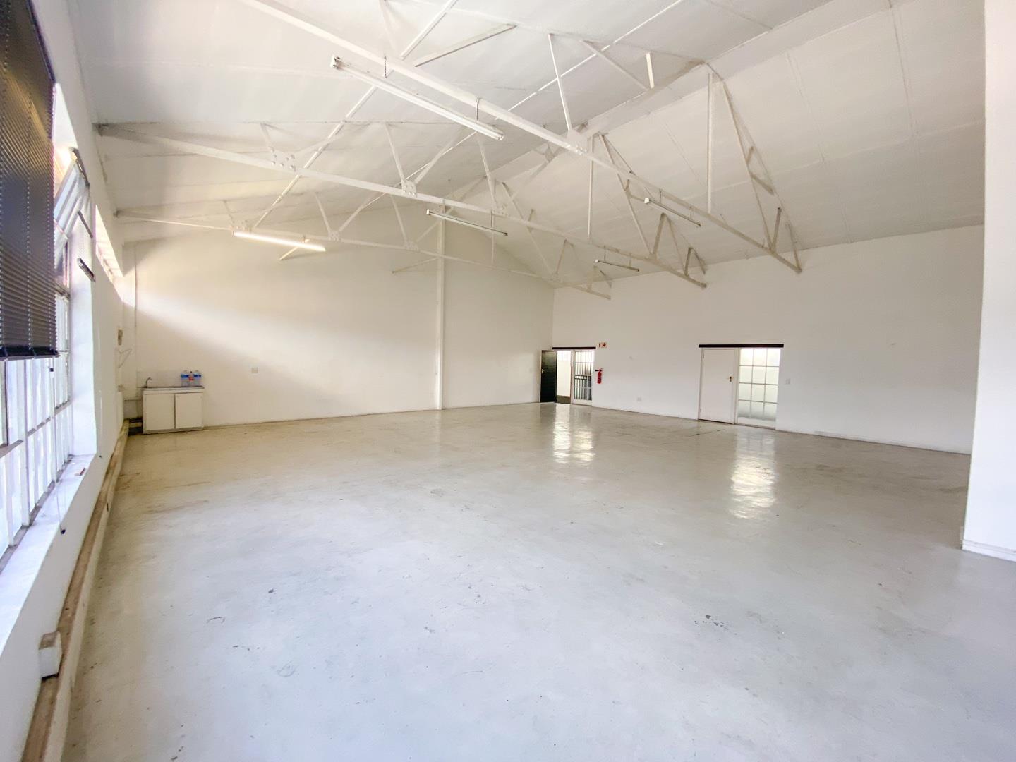 Commercial property to rent in Woodstock 145 Sir Lowry P24114497353