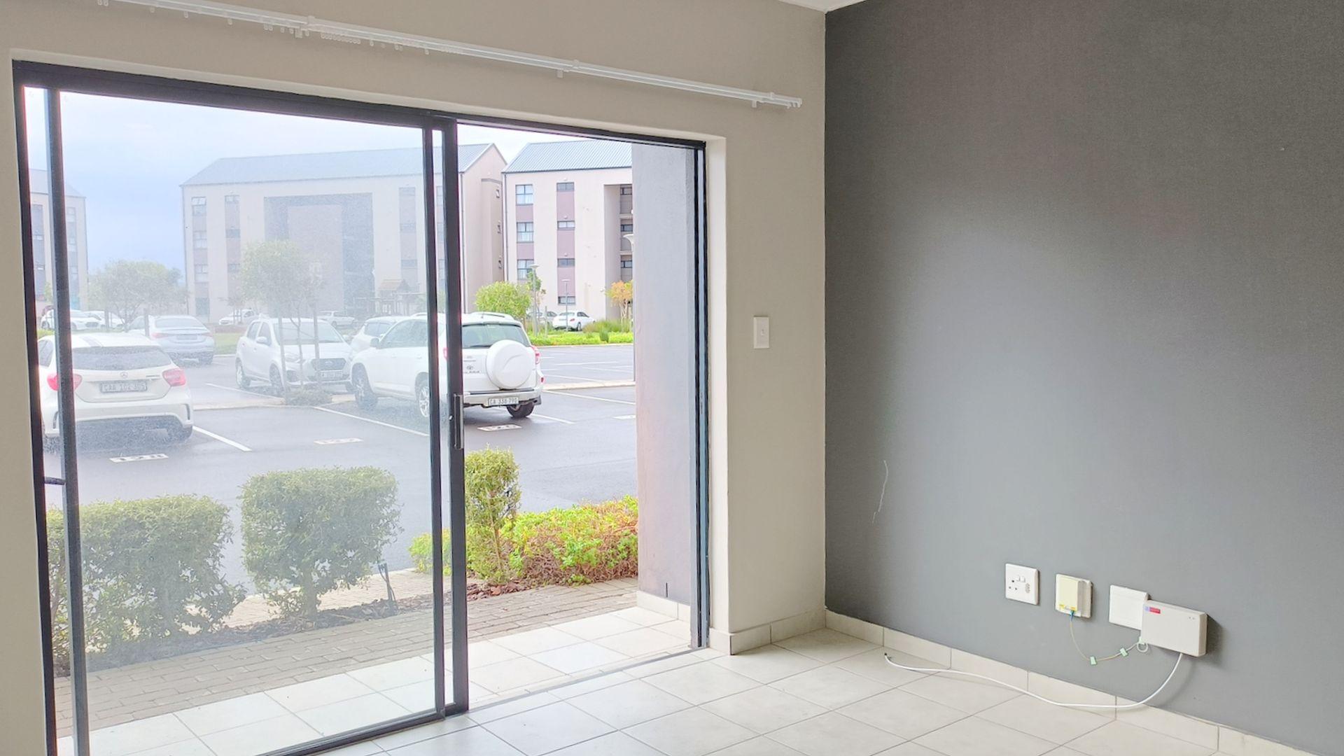 2 Bedroom Apartment / flat for sale in Parklands North 99 Tryall Road