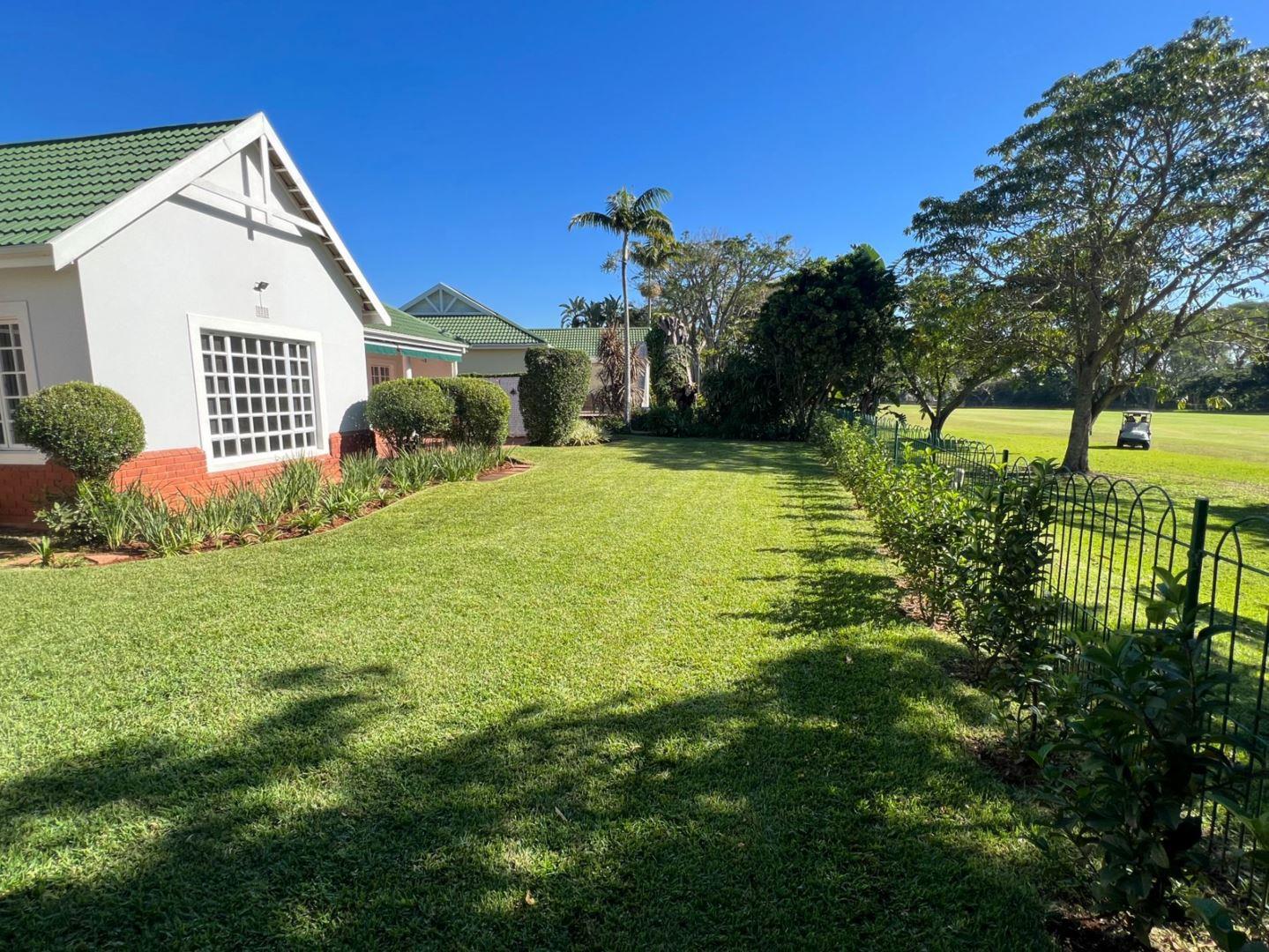 3 Bedroom Townhouse for sale in Mount Country Club Estate