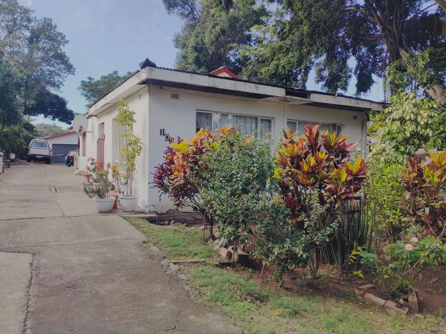 3 Bedroom House for sale in Mount Vernon P24114499069