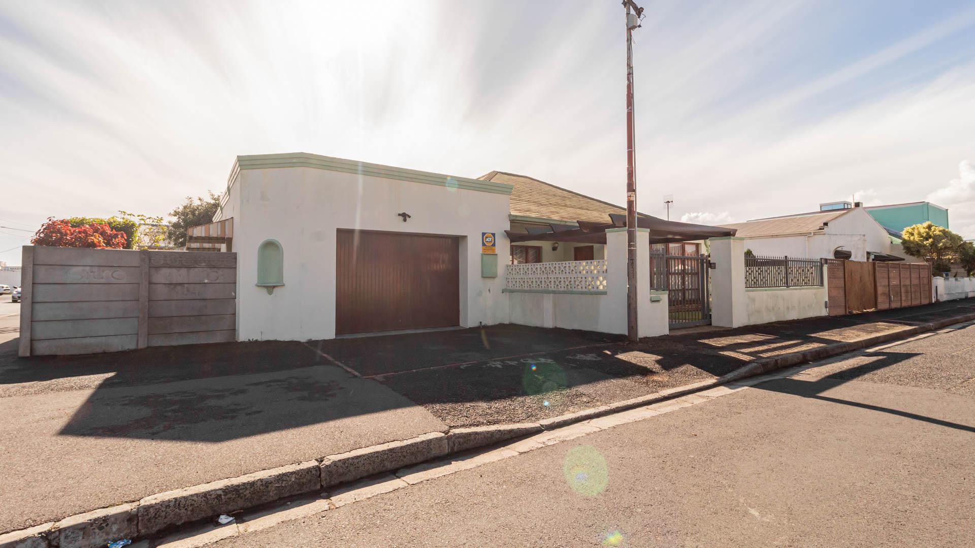 Maitland, Cape Town Property Property and houses for sale in Maitland