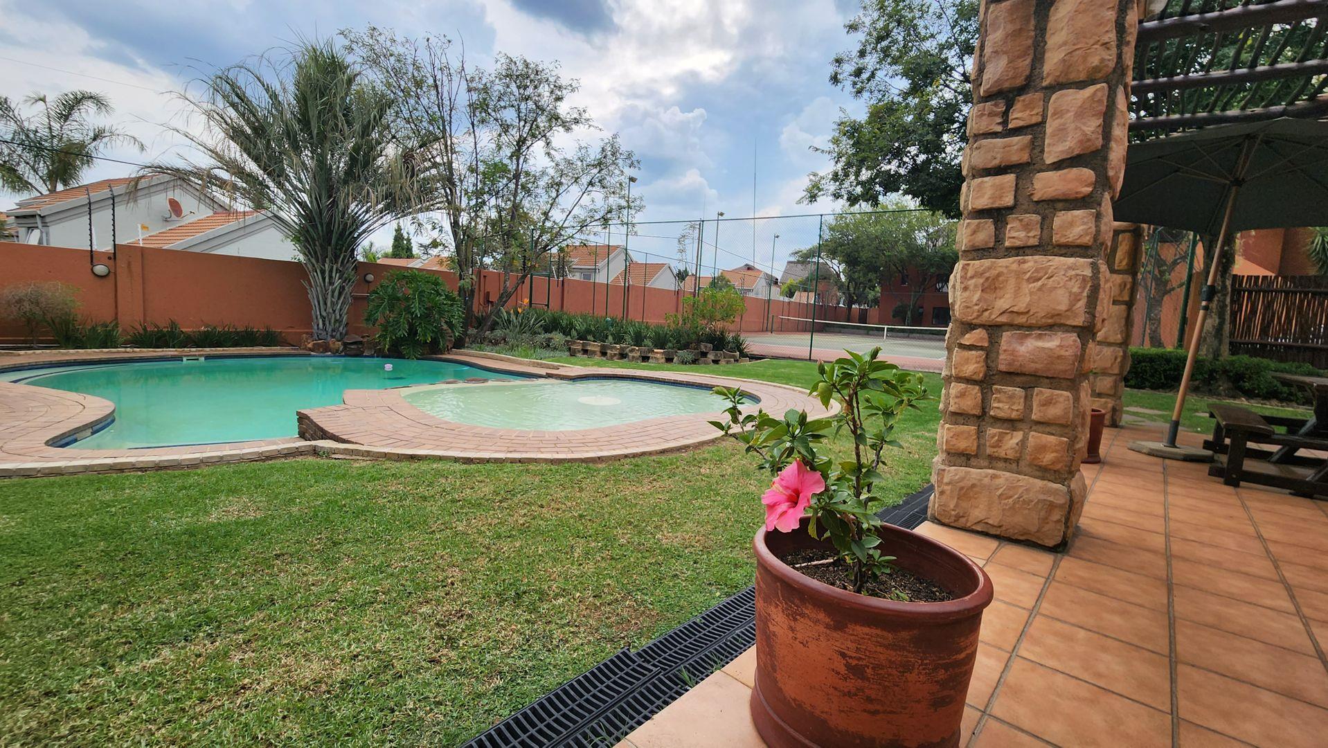 Sunninghill Property Apartments / flats to rent in Sunninghill