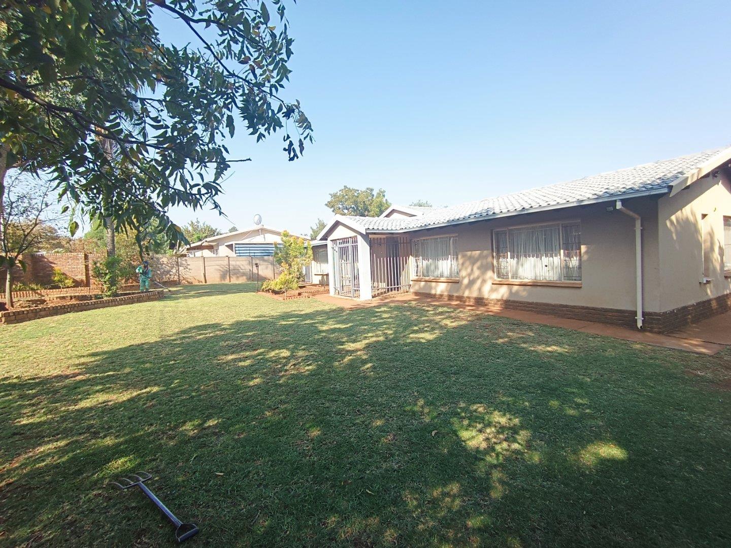 Erasmia Property Property and houses to rent in Erasmia