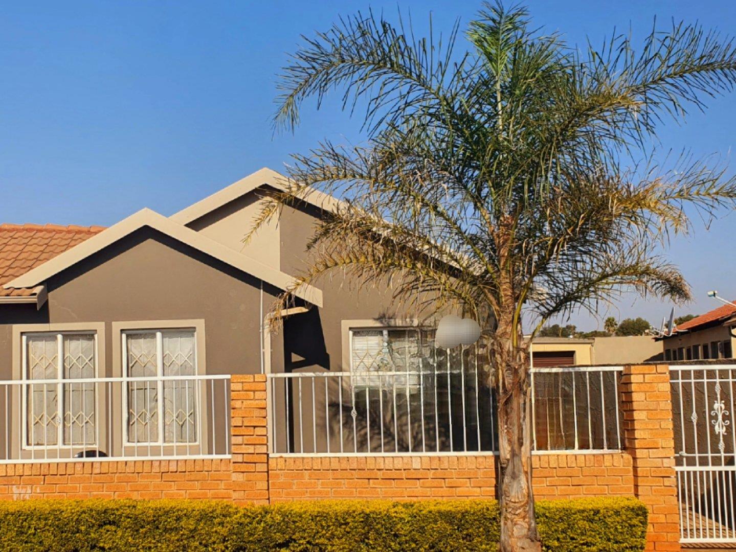 Dawn Park Property Property and houses to rent in Dawn Park