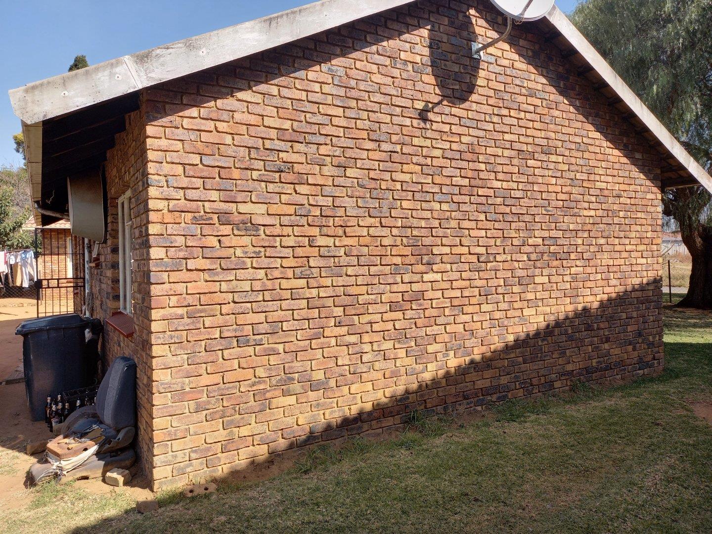 3 Bedroom House for sale in Ekangala P24114502858