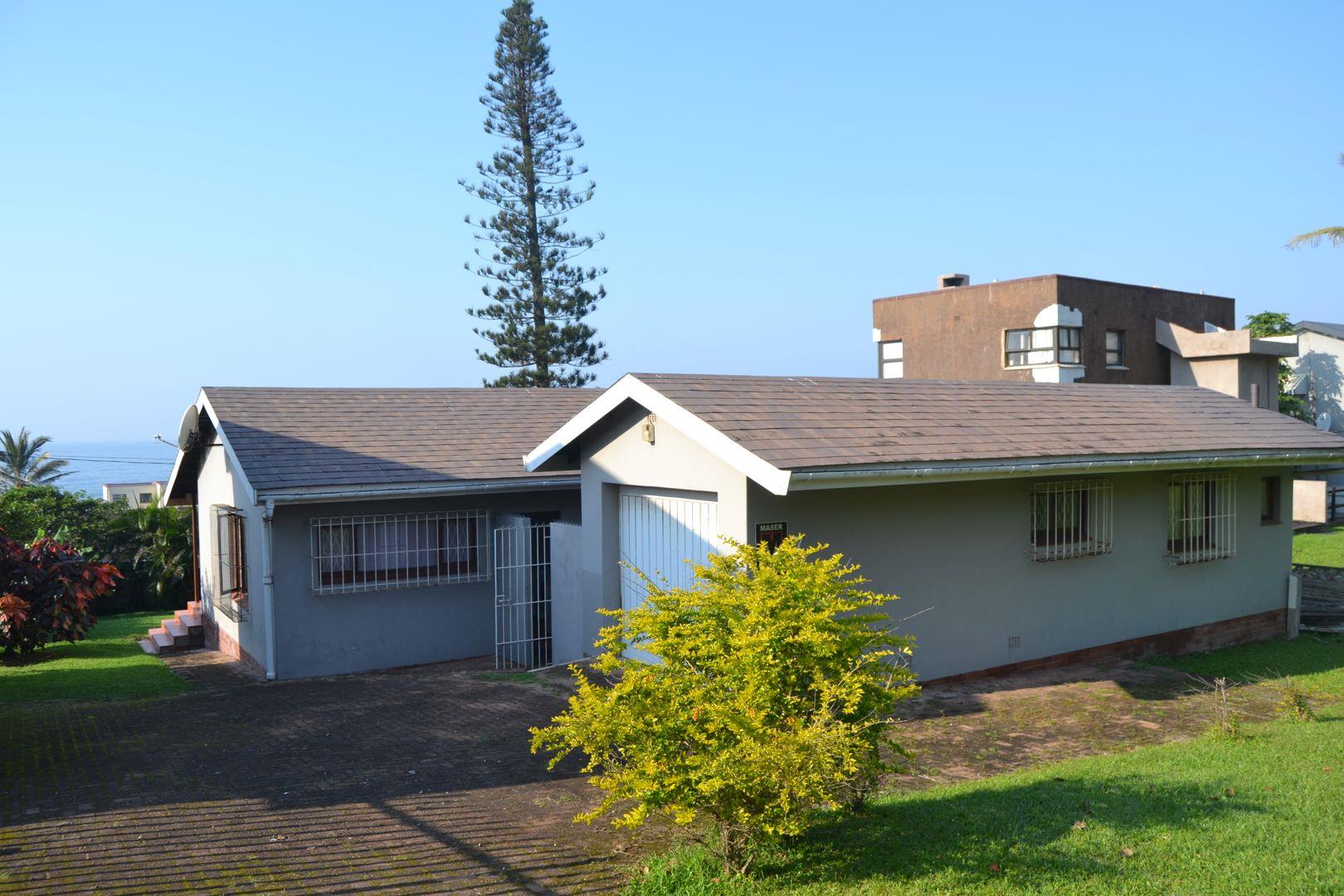 4 Bedroom House for sale in Uvongo Beach 7 Svea Avenue P24114502903