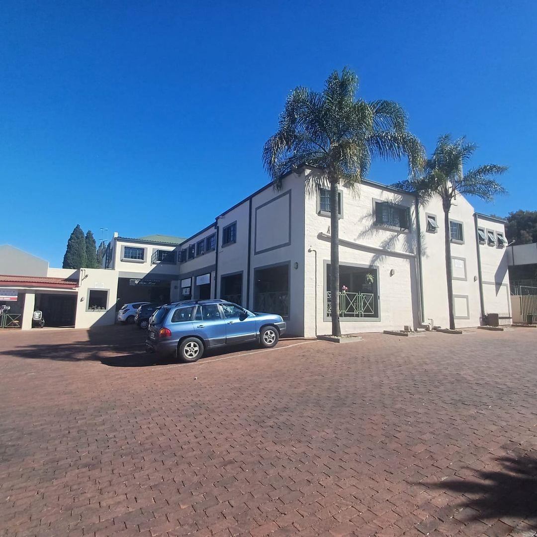 Commercial property to rent in Sundowner Shop 12 Sundowner Plaza