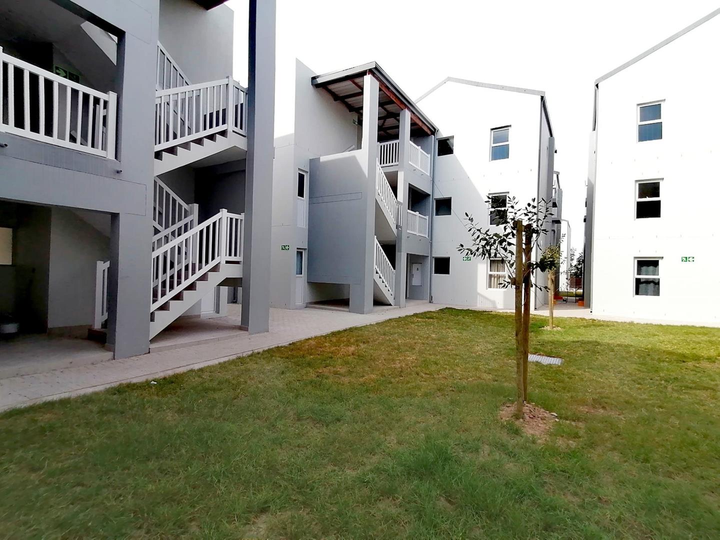 Apartments / flats for sale in Paarl Paarl Property