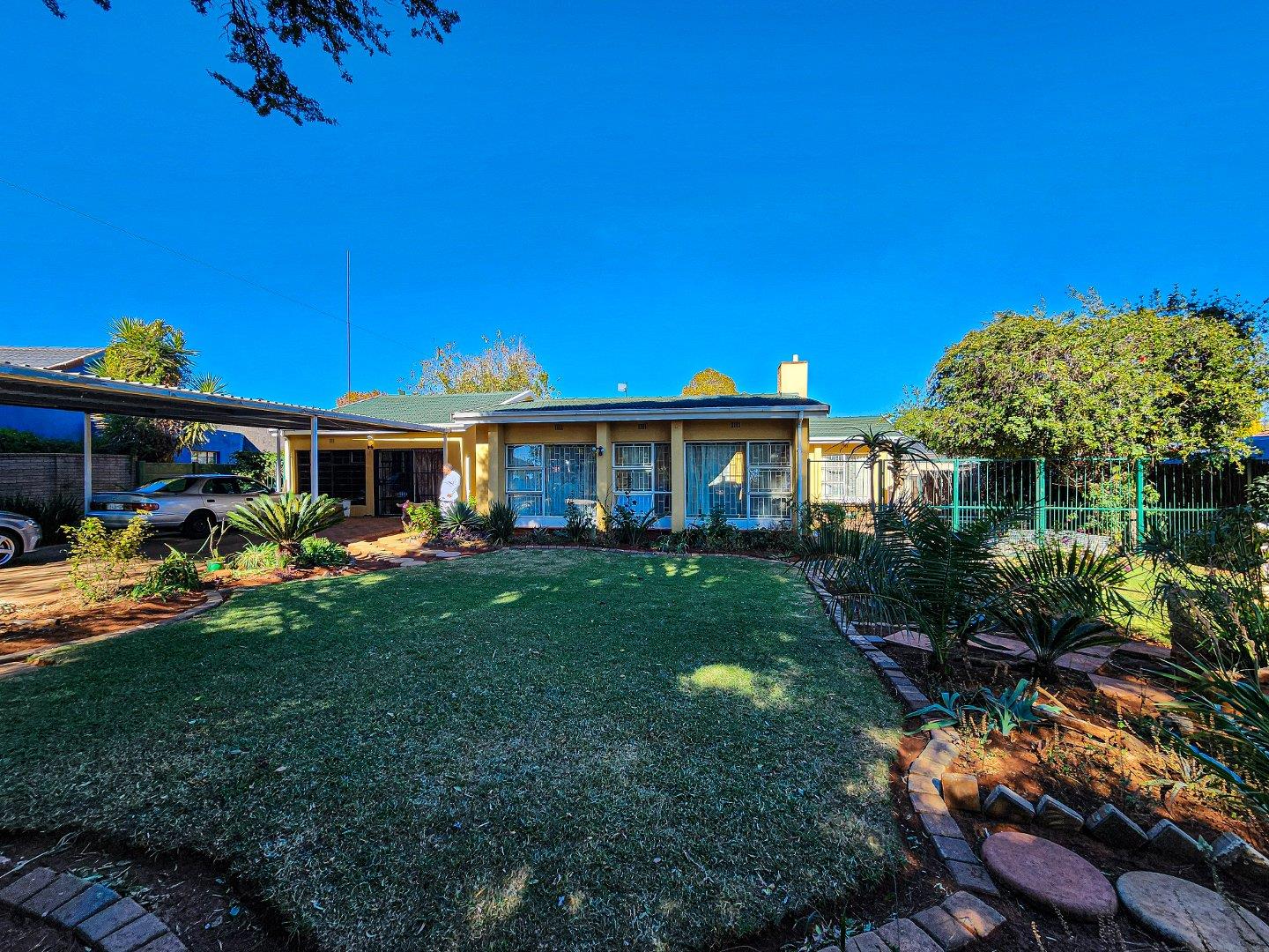 3 Bedroom House for sale in Greenhills 44 Mimosa Avenue P24114504228