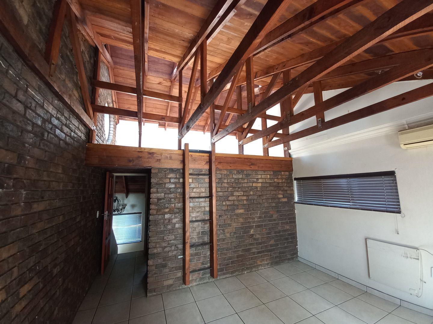 4 Bedroom House for sale in Anzac P24114506884