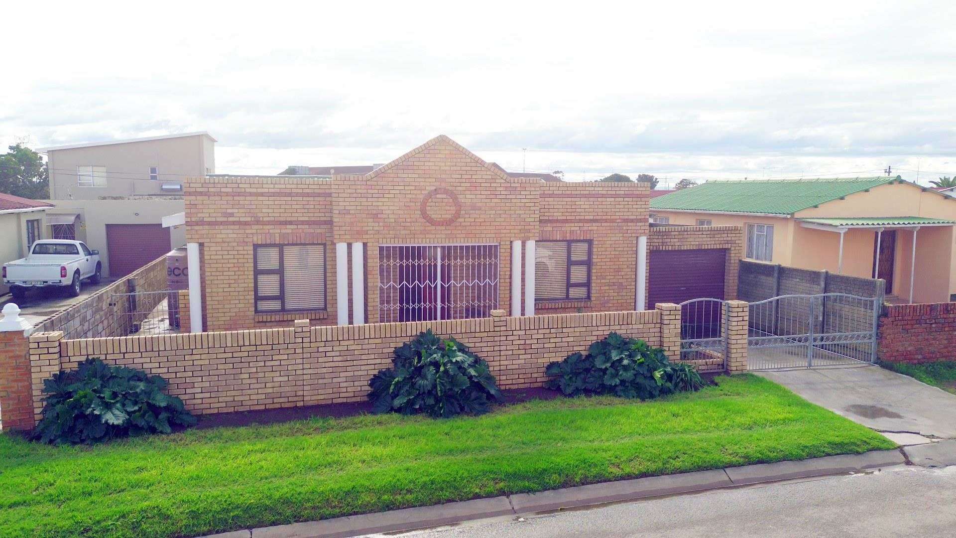 New Brighton, Port Elizabeth Property Property and houses for sale in