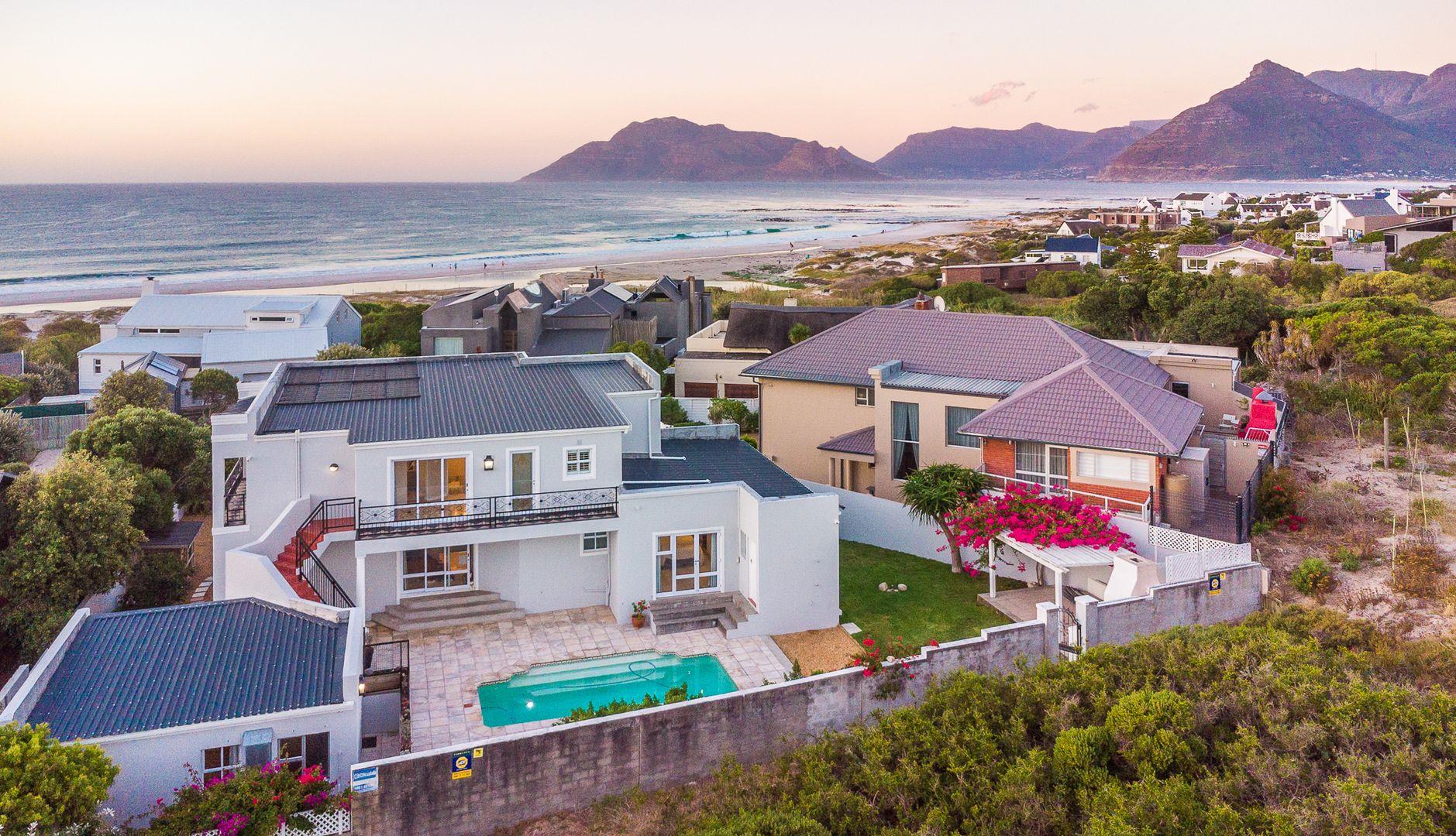 3 Bedroom House for sale in Kommetjie 24 Duiker Drive P24113905583