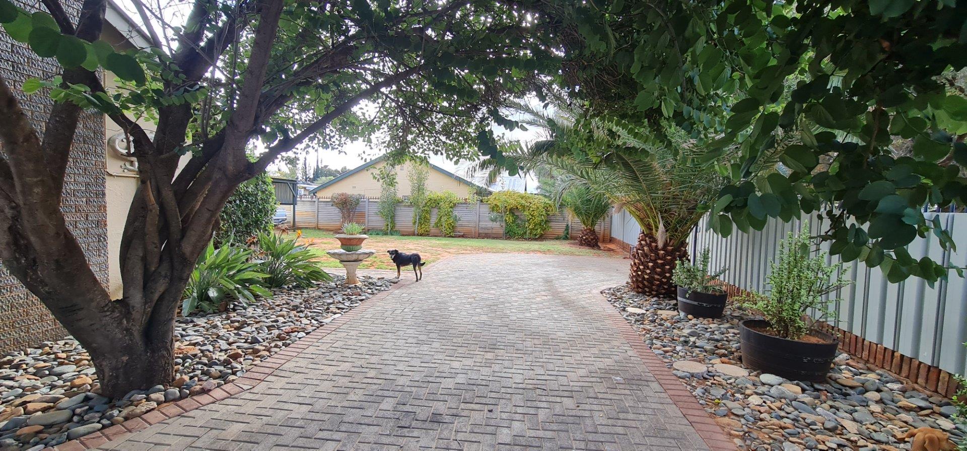Verwoerdpark, Kimberley Property Property and houses for sale in Verwoerdpark, Kimberley