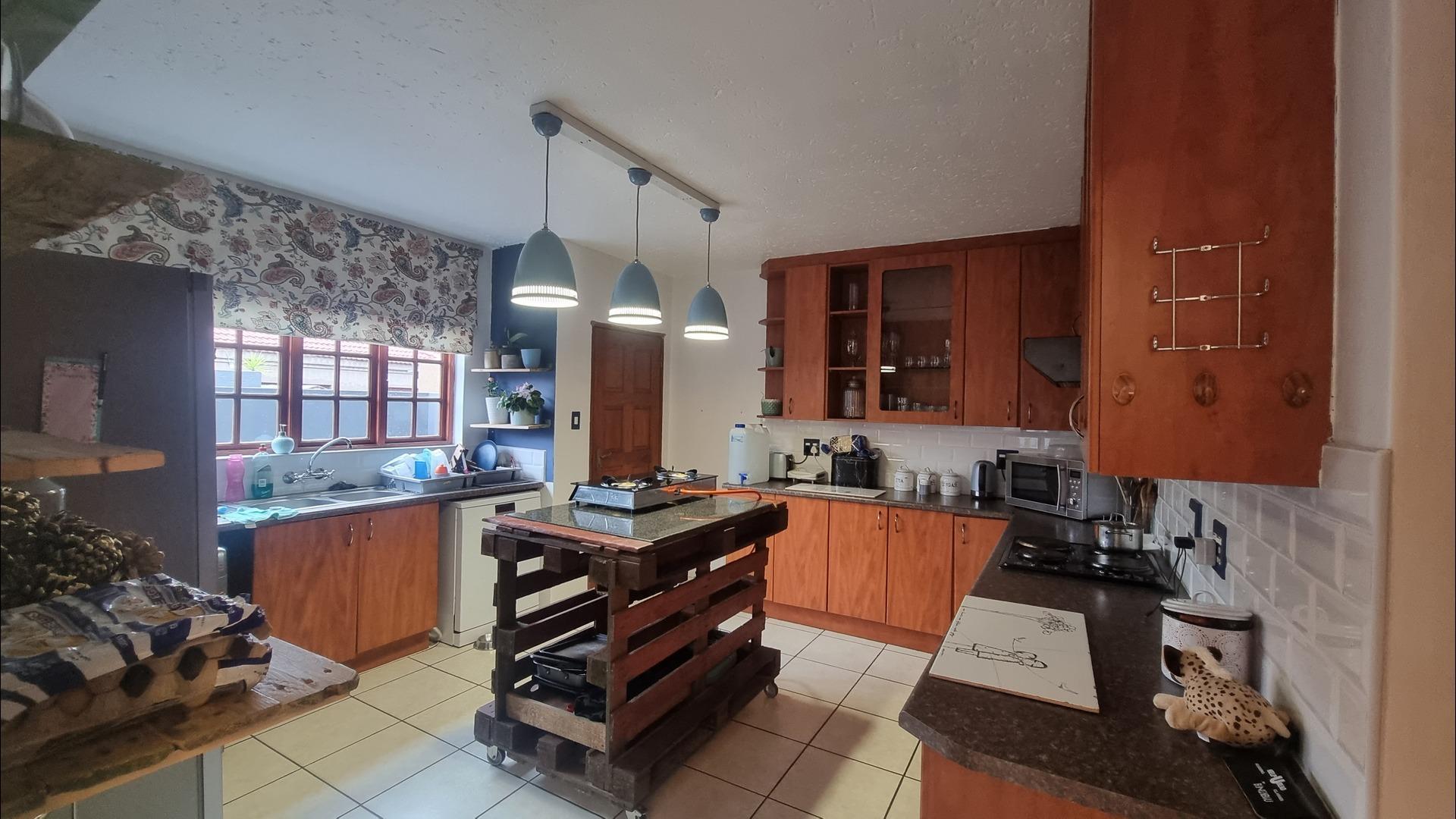 3 Bedroom House to rent in Florida Park P24114507478