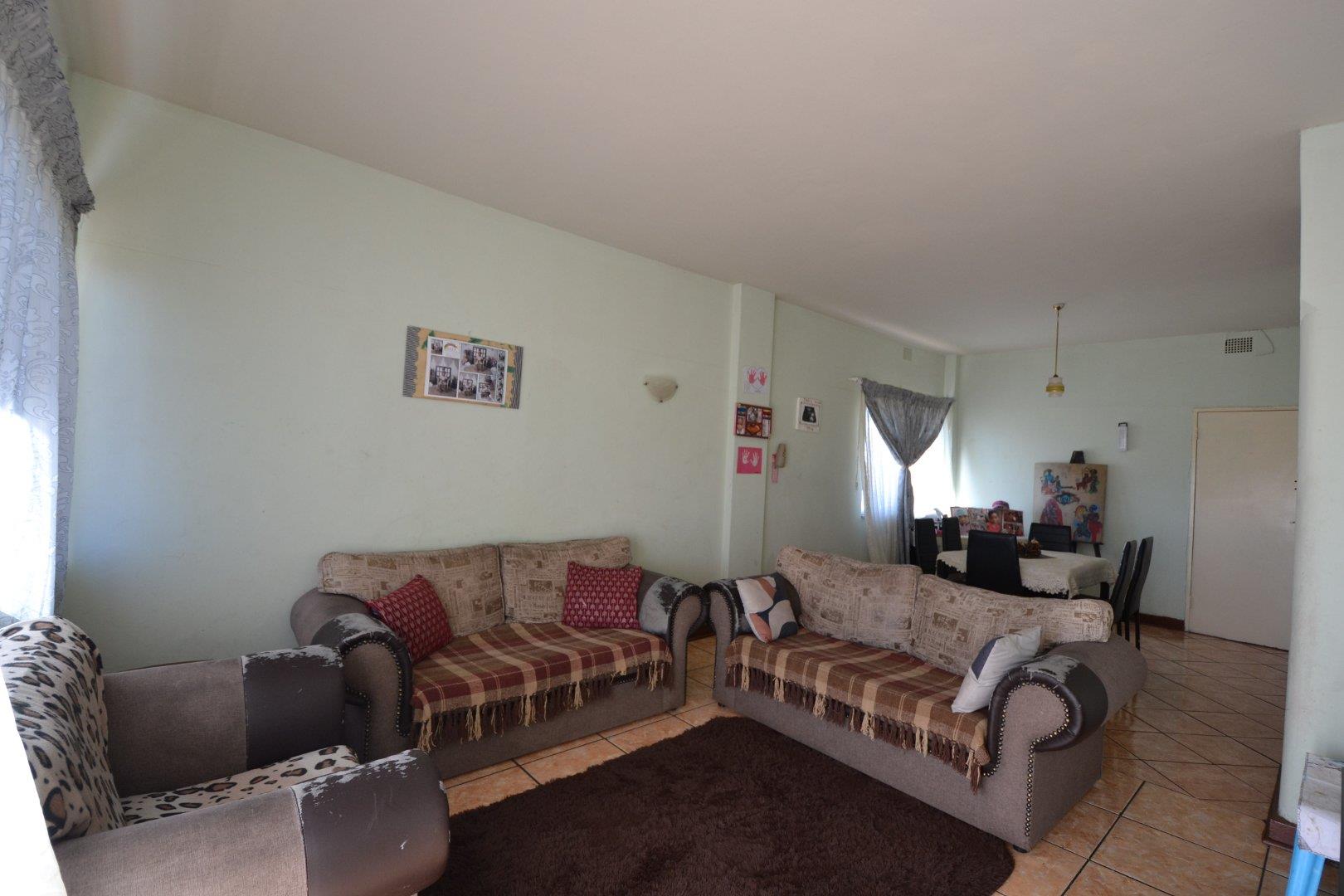 1 Bedroom Apartment / flat for sale in St Helena P24114508379