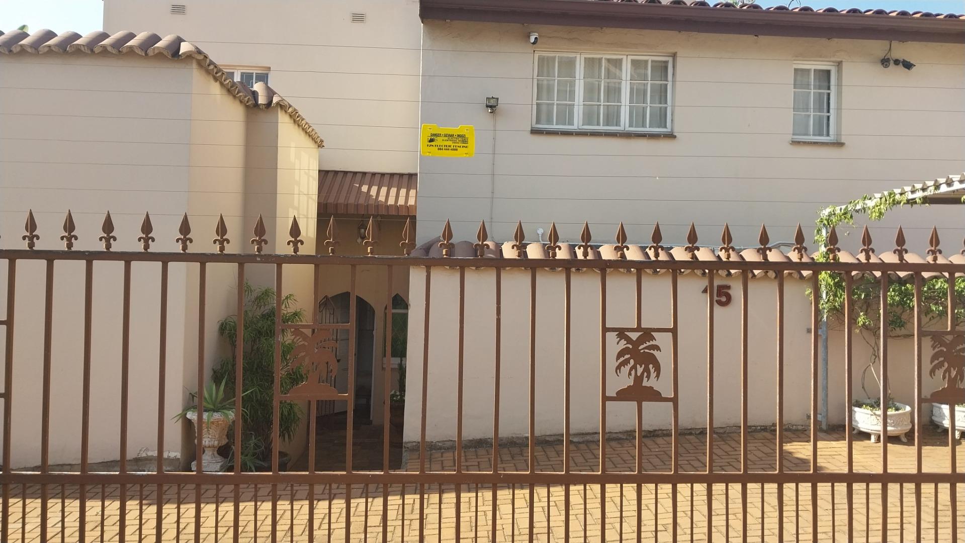 3 Bedroom Apartment / flat for sale in Bulwer 1 Ss Sylvan Grove 15