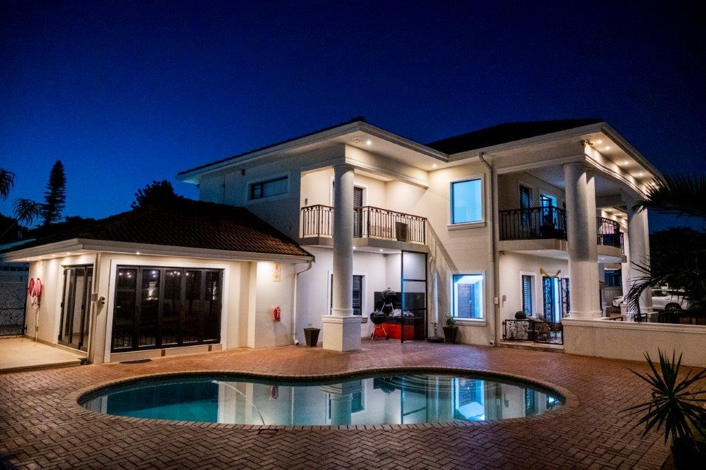 Athlone Park Property Property and houses for sale in Athlone Park