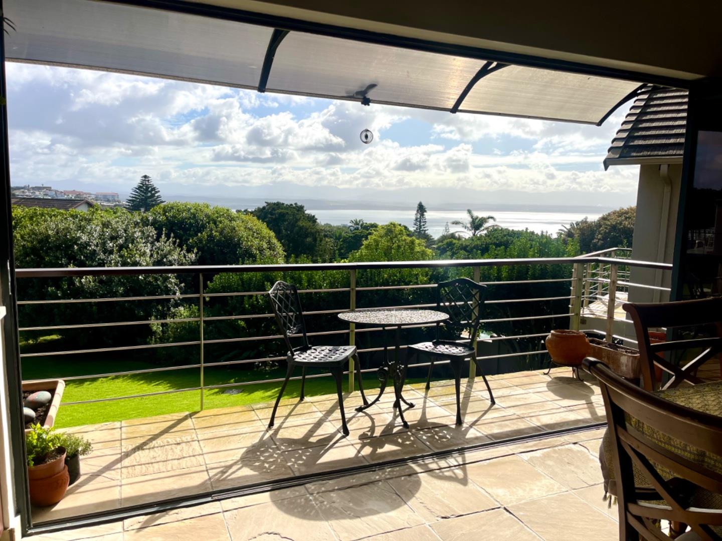 3 Bedroom House for sale in Mossel Bay Central P24114511139