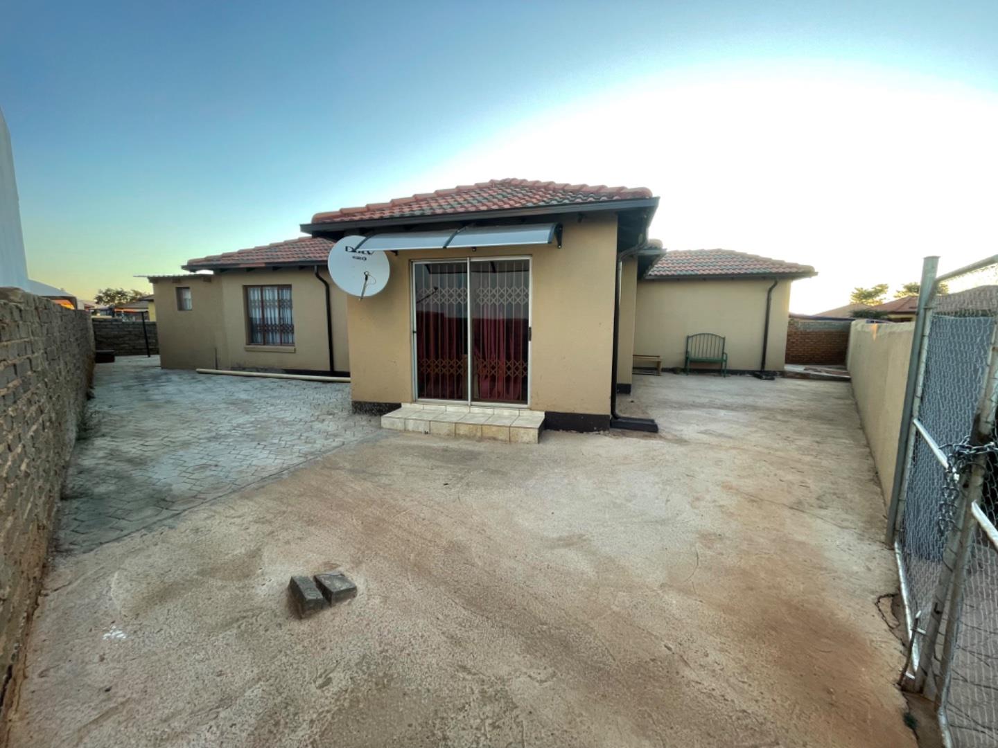 3 Bedroom House to rent in The Orchards P24114511214