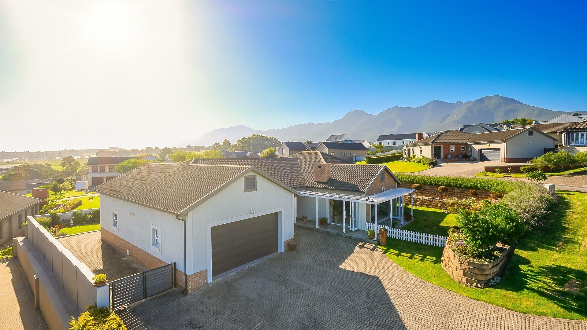 Cherry Creek Country Estate Property Property and houses for sale in