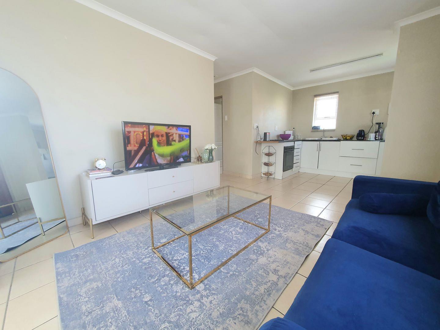 3 Bedroom Townhouse for sale in Saxilby P24114514702