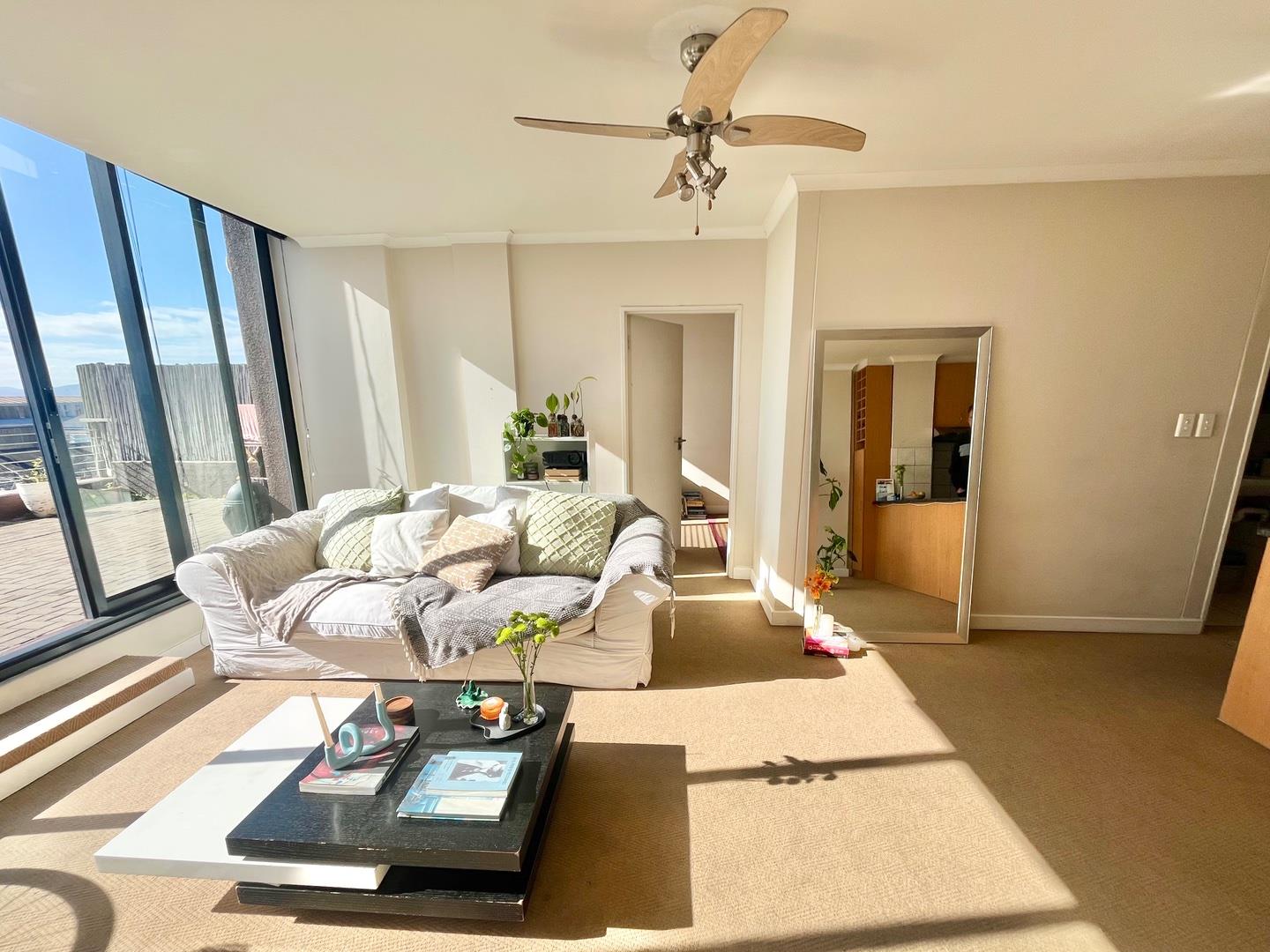 1 Bedroom Apartment / flat for sale in Woodstock P24114516445