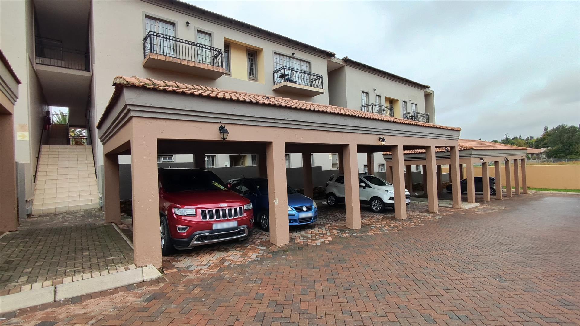 2 Bedroom House for sale in Norkem Park P24114519430