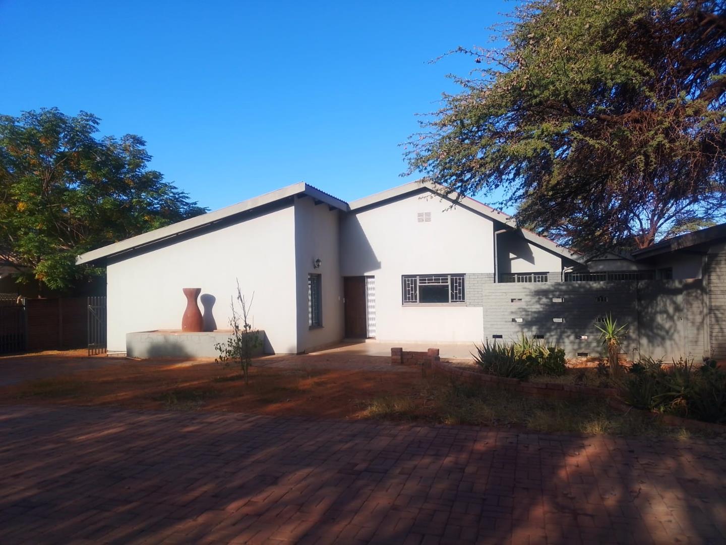 3 Bedroom House to rent in Kathu P24114519896
