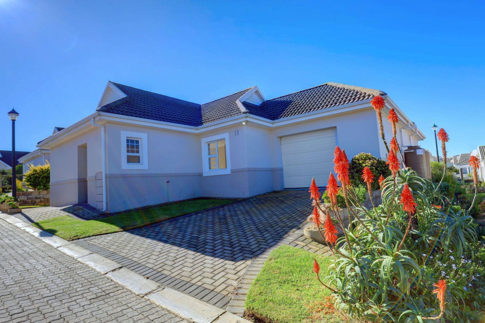 2 Bedroom House for sale in Heiderand 13 Fynbos Heights Retirement