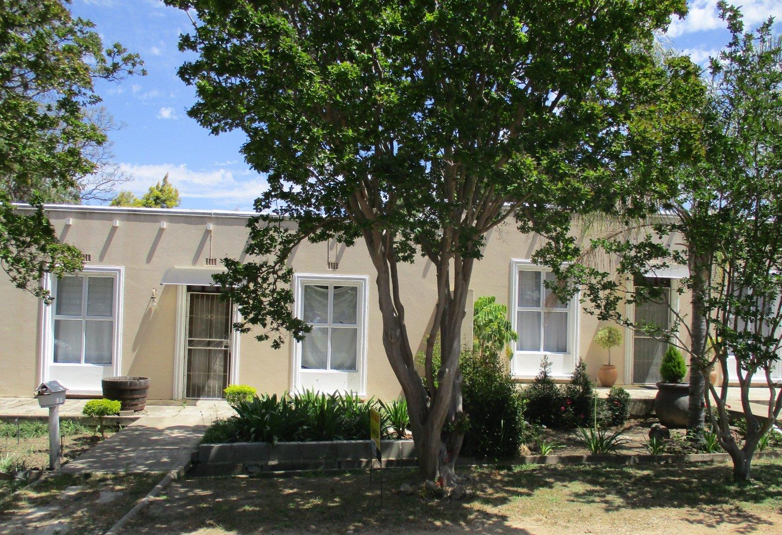 Property and houses to rent in Porterville Porterville Property