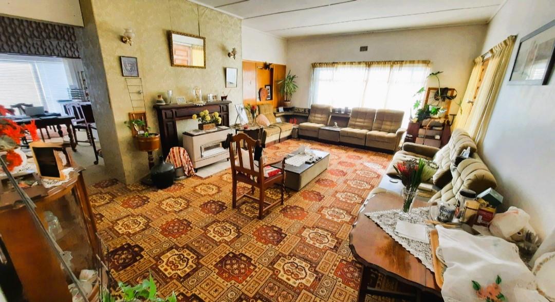 Property and houses for sale in Cathcart Cathcart Property