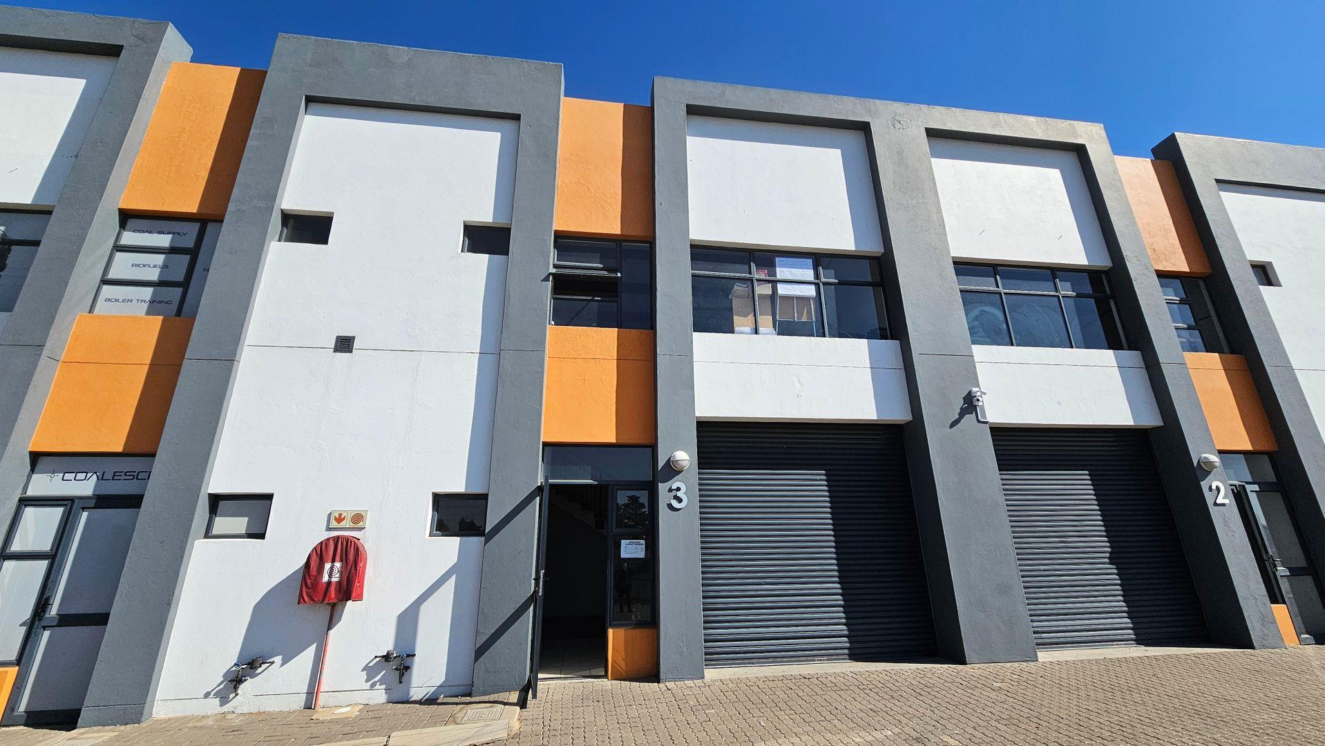 Industrial property to rent in Spartan P24114526416