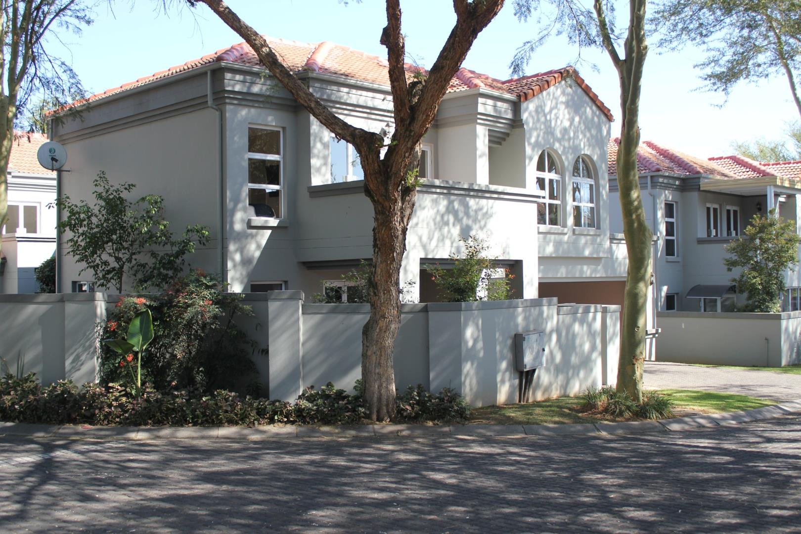 Eagle Canyon Golf Estate Property Property and houses to rent in