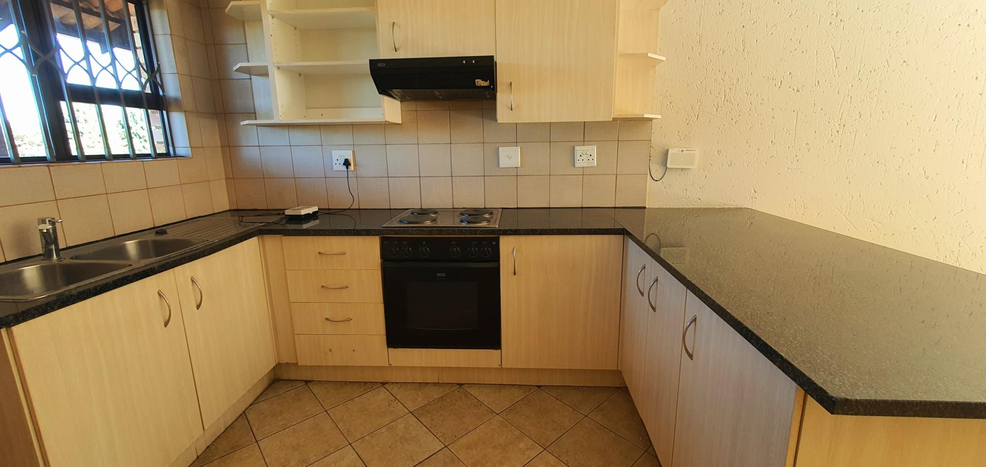 2 Bedroom Apartment / flat to rent in Florida Park P24114528320