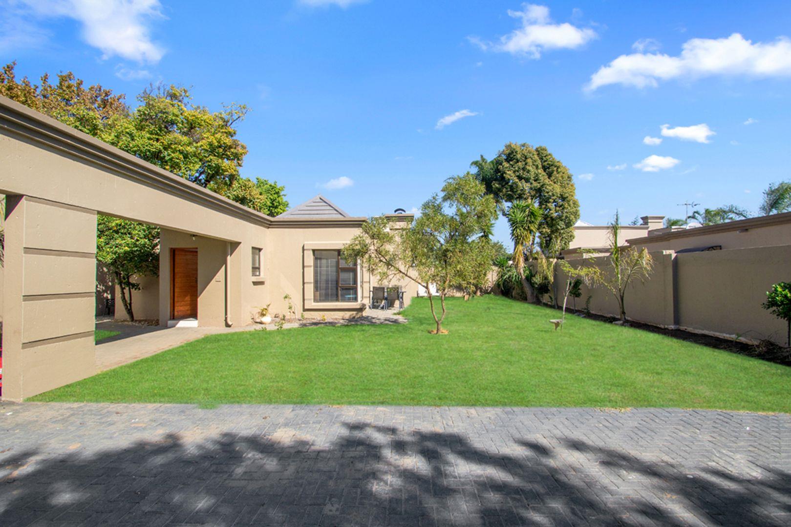 2 Bedroom House for sale in Beverley P24114529556