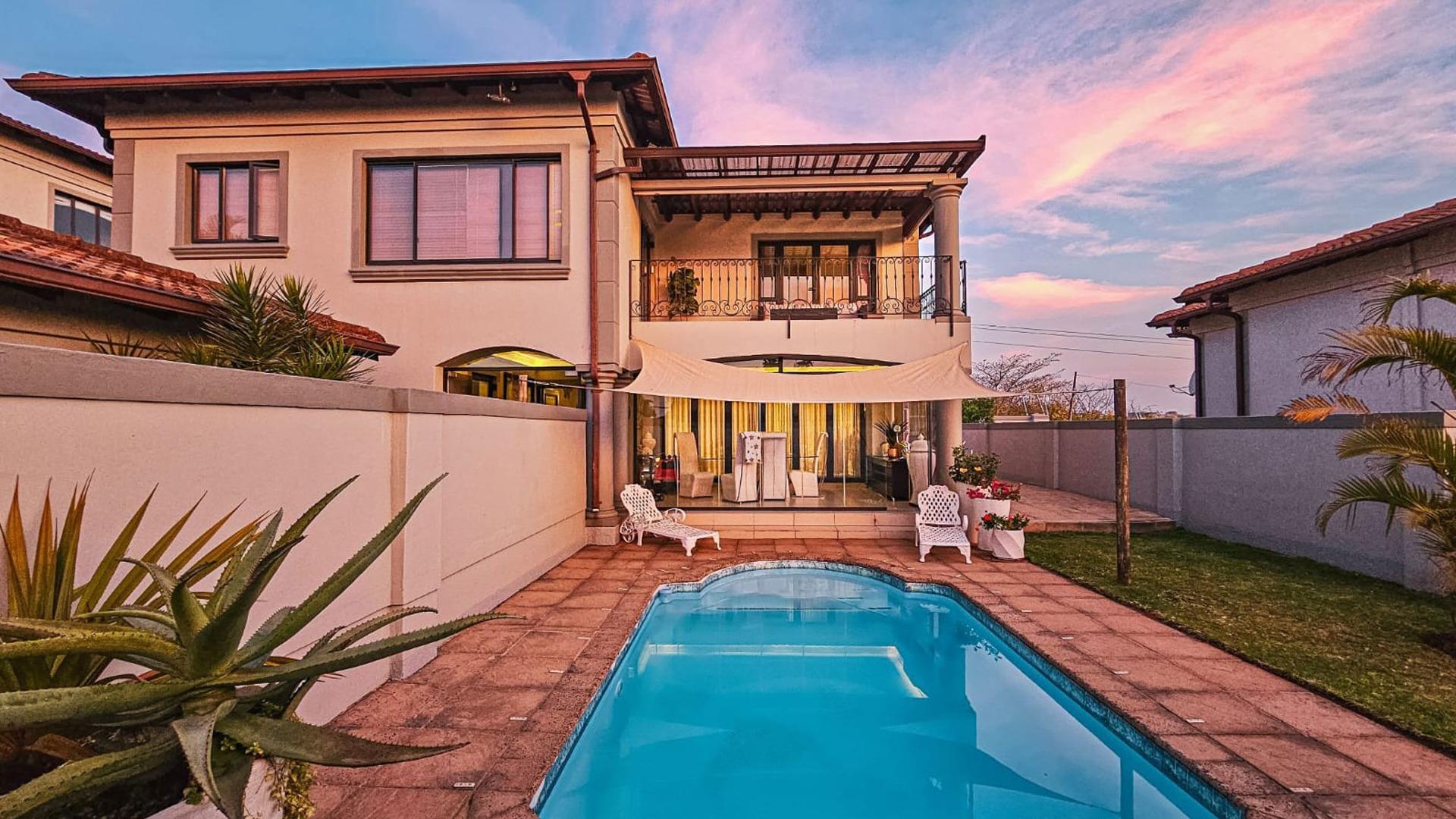 4 Bedroom House for sale in Umhlali Golf Estate Springwood, 17