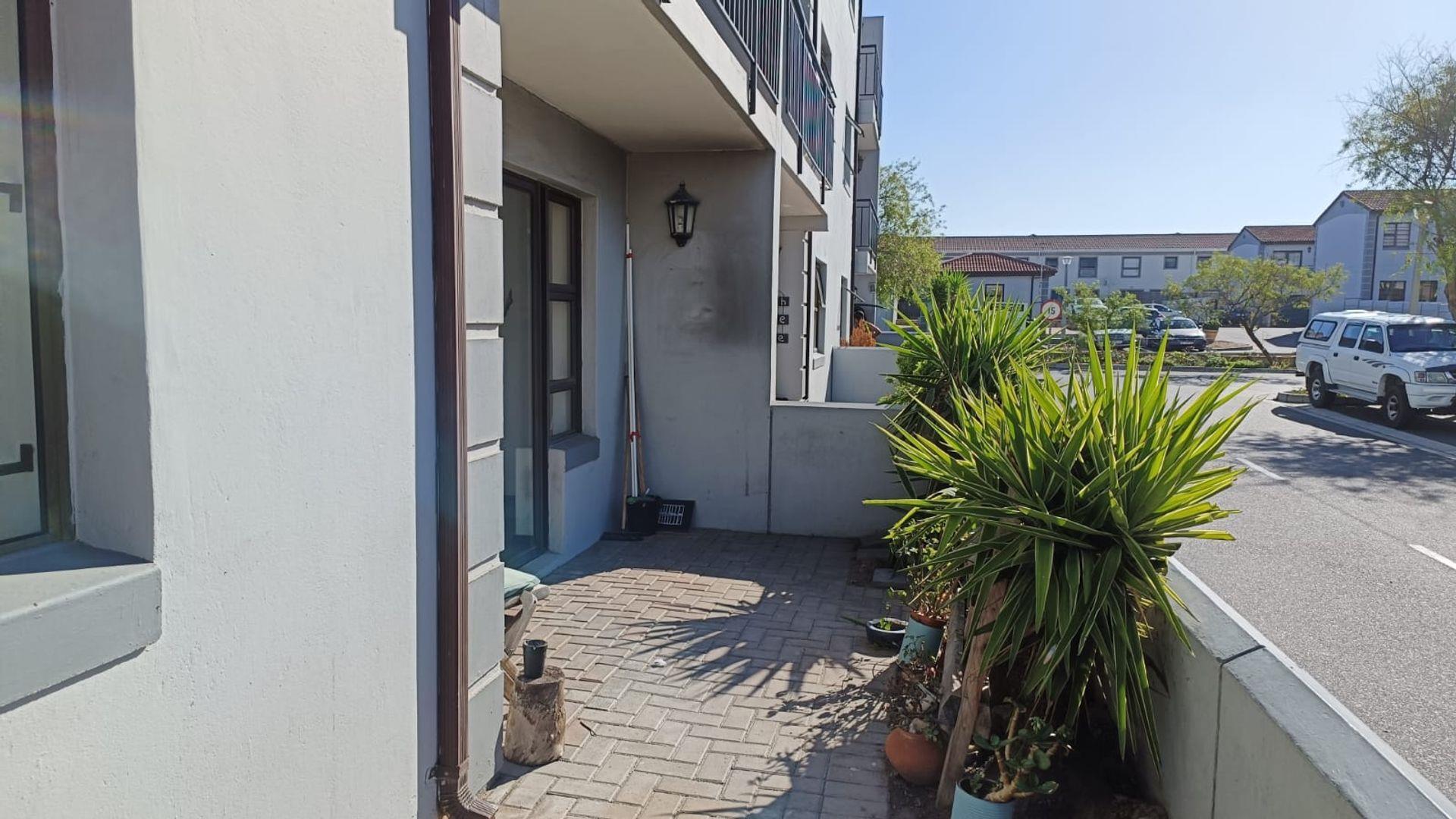 Parklands Property Apartments / flats to rent in Parklands