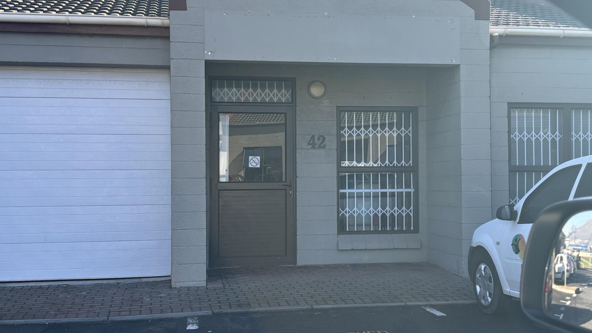 Maitland, Cape Town Property Property and houses to rent in Maitland