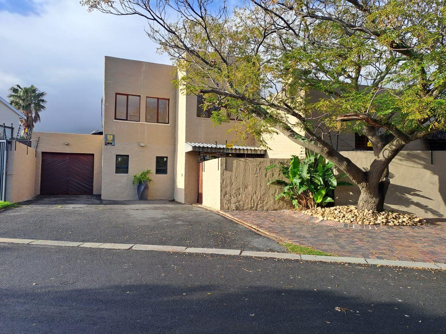 3 Bedroom House for sale in Dobson P24114533813