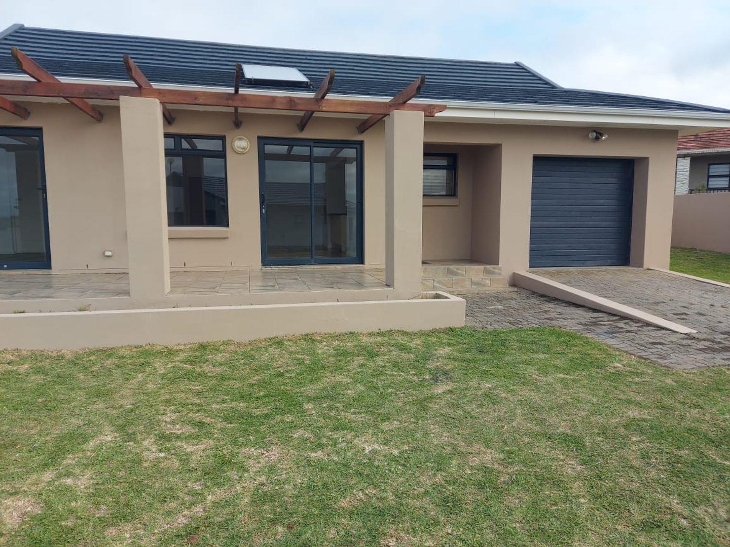 Kidds Beach Property Property and houses to rent in Kidds Beach